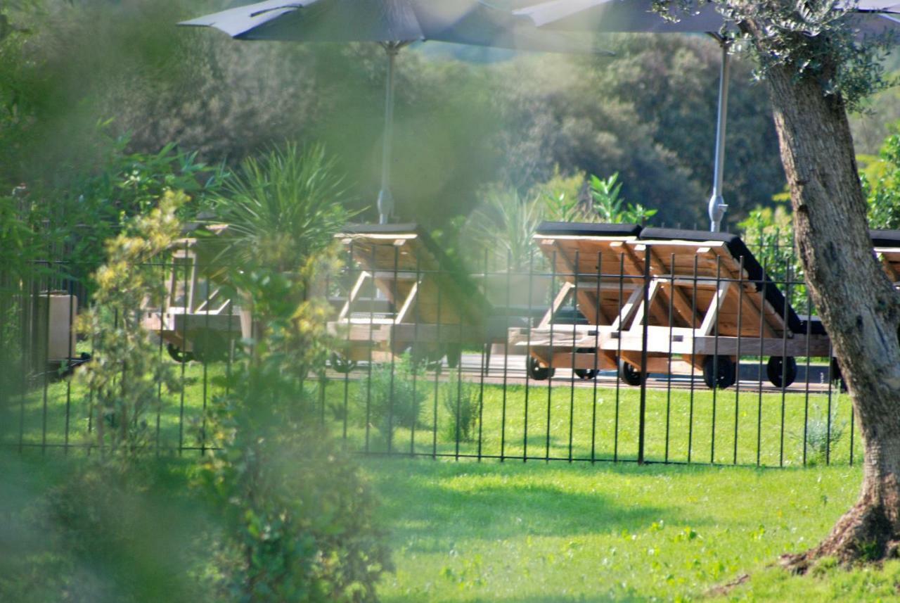 Domaine Sainte Colombe Hotel Eksteriør billede